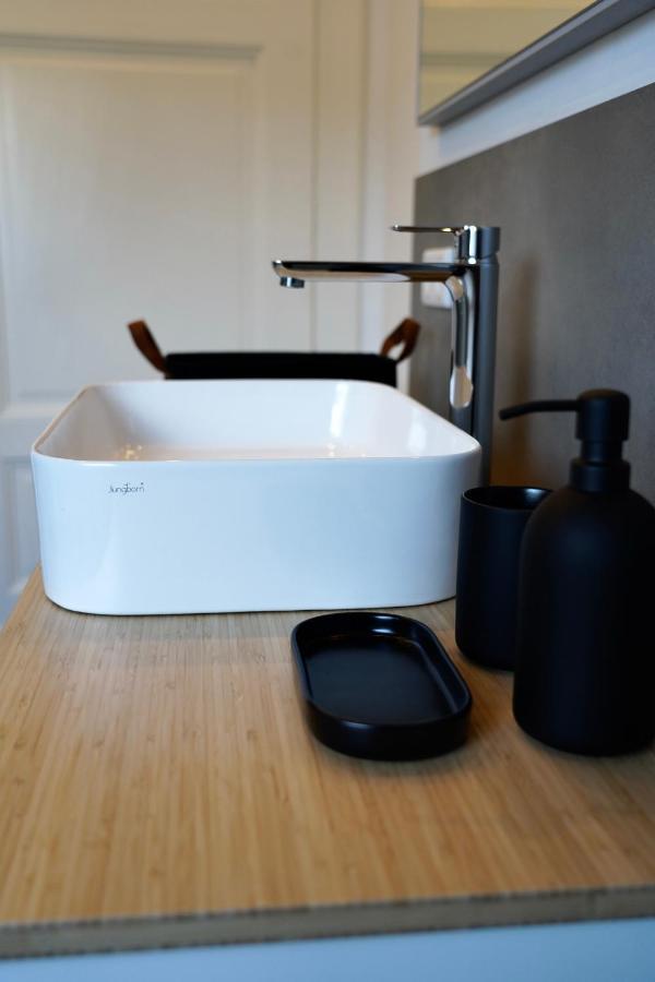 Luxurioese Maisonette Wohnung Im Szenenviertel Wuppertal Esterno foto